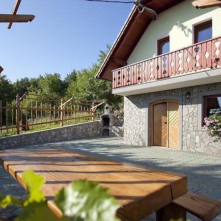 Vineyard Cottage Lustek Novo Mesto Exterior photo